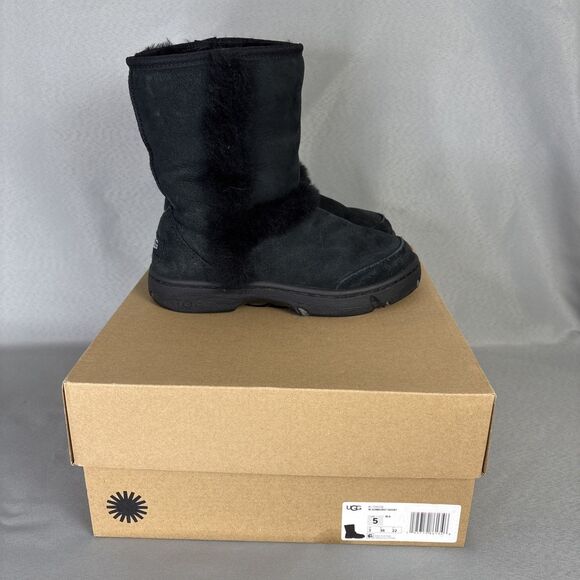 Womens UGG Boots Black Sunburst Short Suede Wool Sz 5 (fits 6) #1130726 $180 - Picture 7 of 16